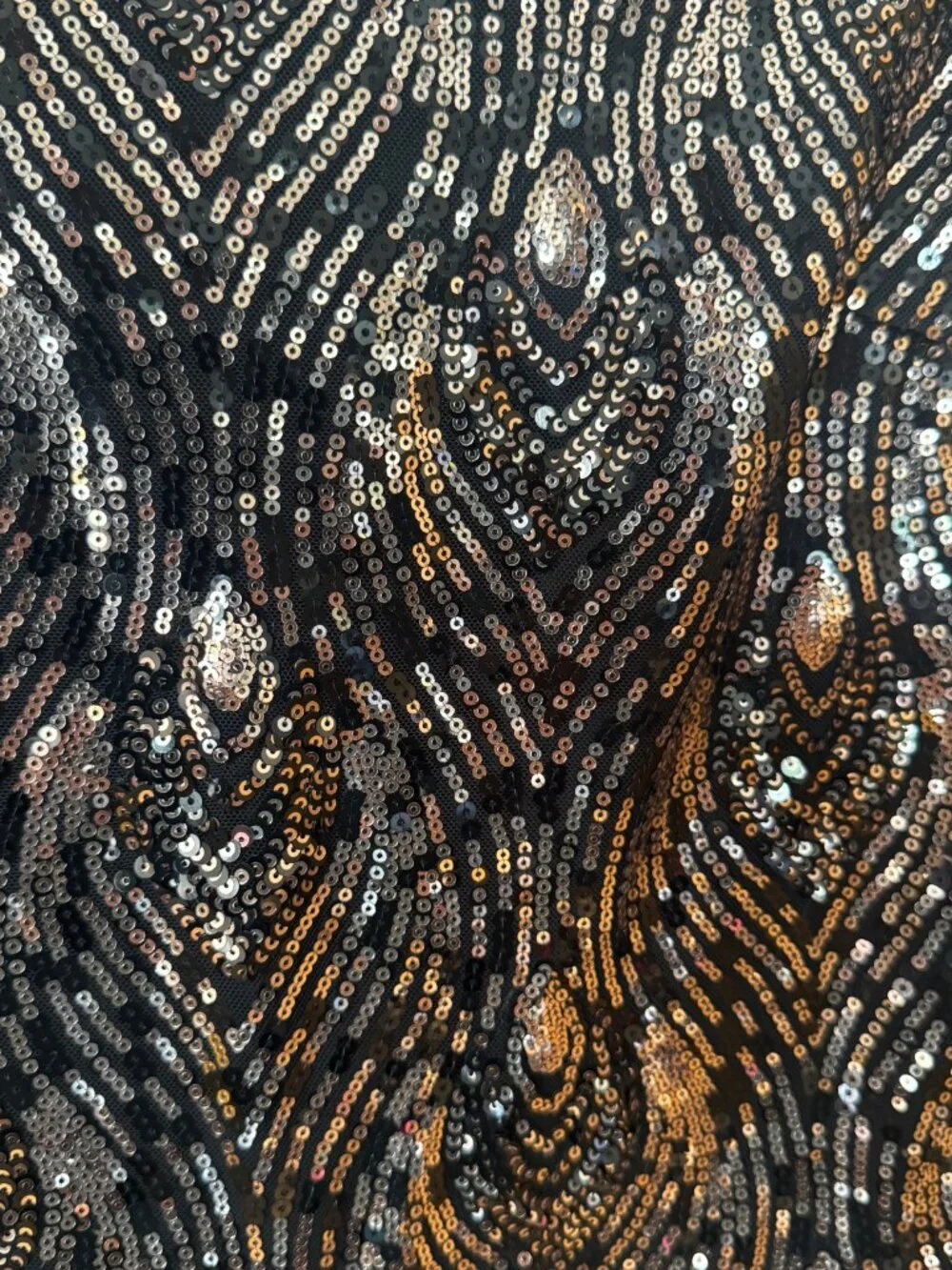 Cleo Petites Bronze Sequin Tank Top – Medium - Picture 4 of 6